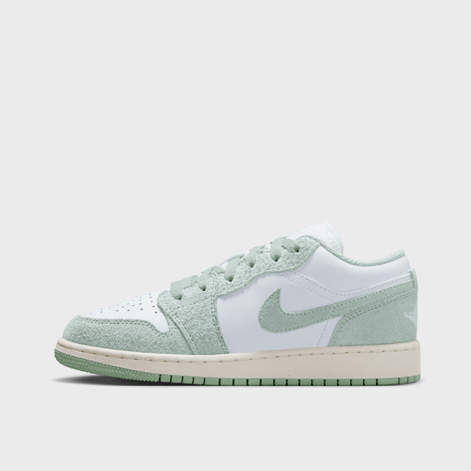 Jordan Air Jordan 1 Low SE (GS) groen 31096 1