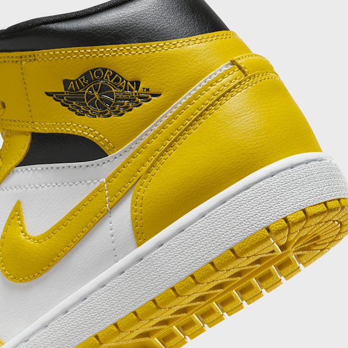 Jordan Air Jordan 1 Mid jaune 31107 8