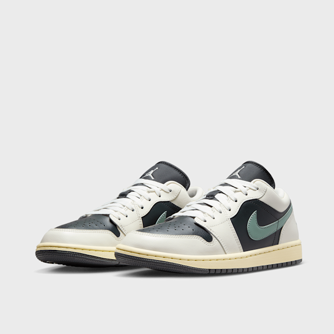 Jordan WMNS Air Jordan 1 Low multicolorido 31108 4