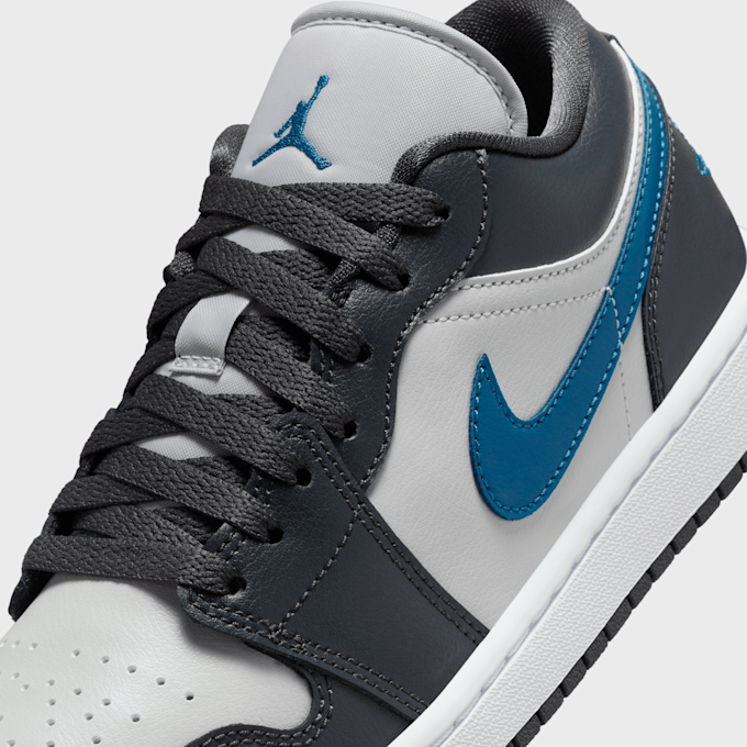 Jordan WMNS Air Jordan 1 Low noir 31116 7