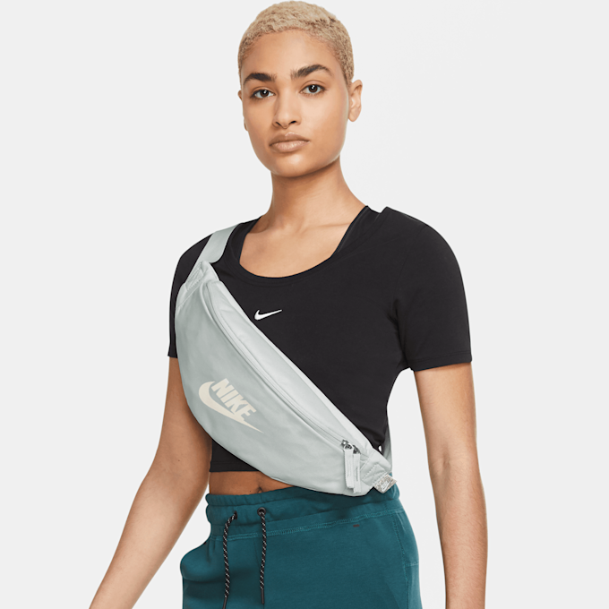 Nike Heritage Waistbag grijs 31128 7
