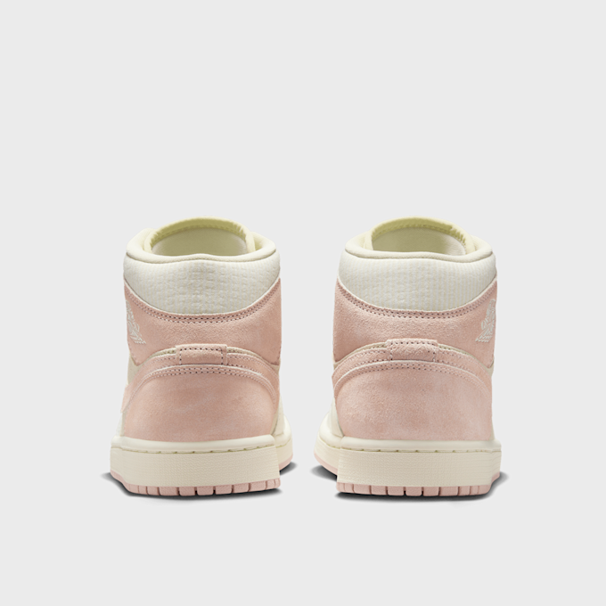 Jordan WMNS Air Jordan 1 Mid SE blanc 31131 5