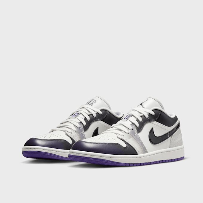 Jordan WMNS Air Jordan 1 Low SE gris 31134 4
