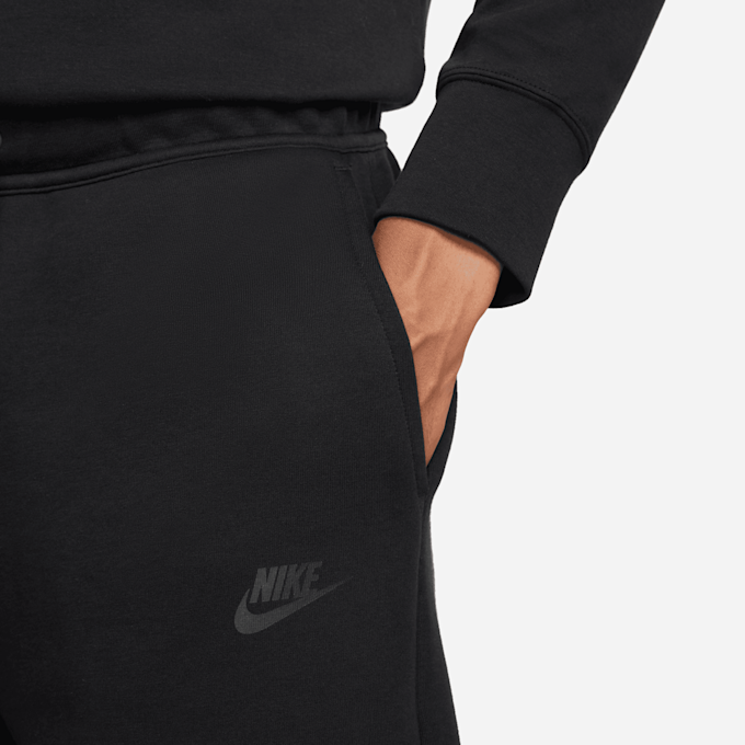 Nike Tech Fleece Shorts negro 31195 3