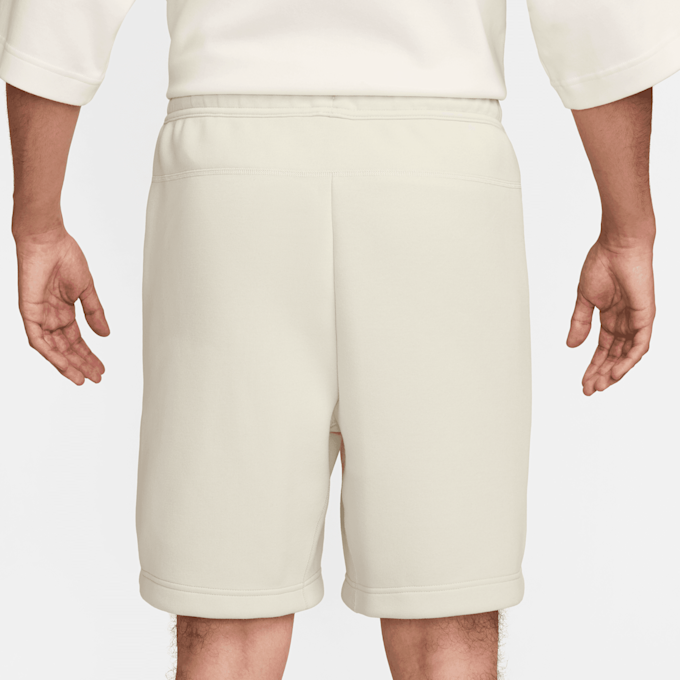 Nike Tech Fleece Shorts beż 31200 2