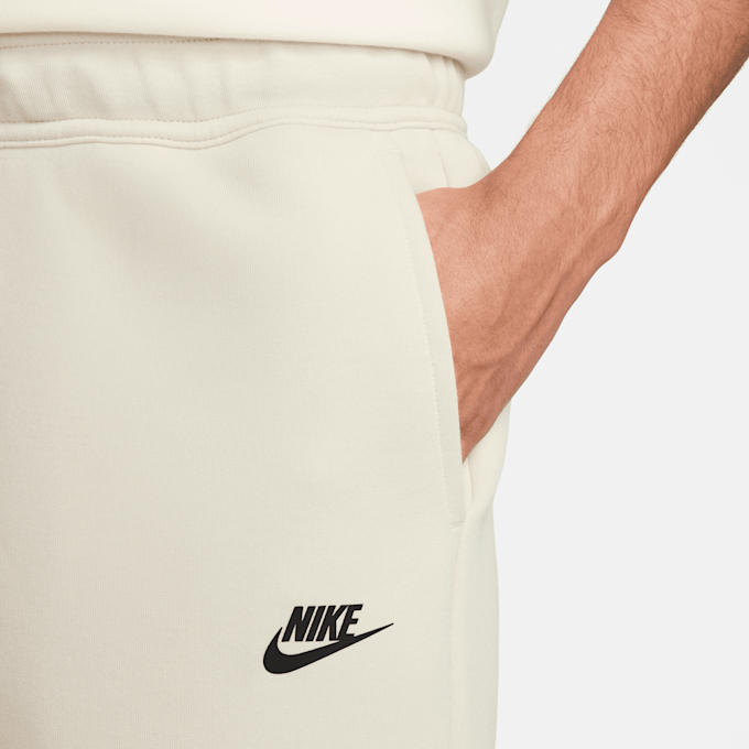 Nike Tech Fleece Shorts bege 31200 4