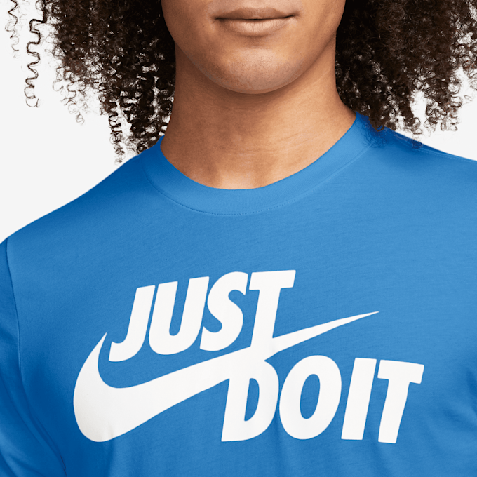 Nike Sportswear Tee Just Do It Swoosh azul 31216 3