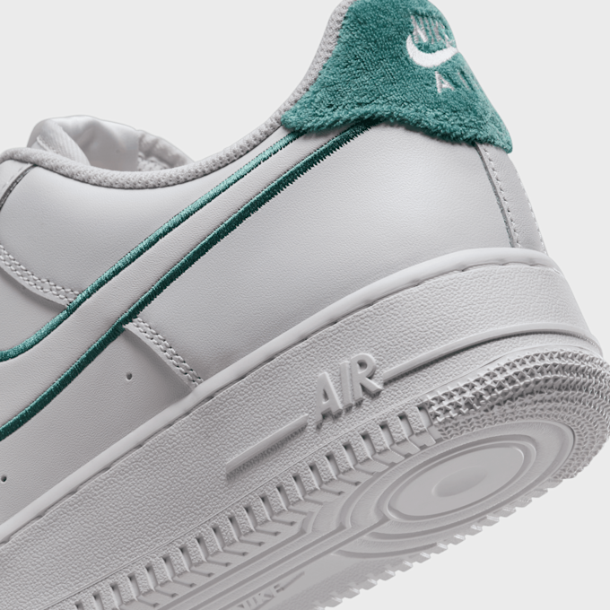 Nike   Air Force 1 '07 LV8 bianco 31218 8