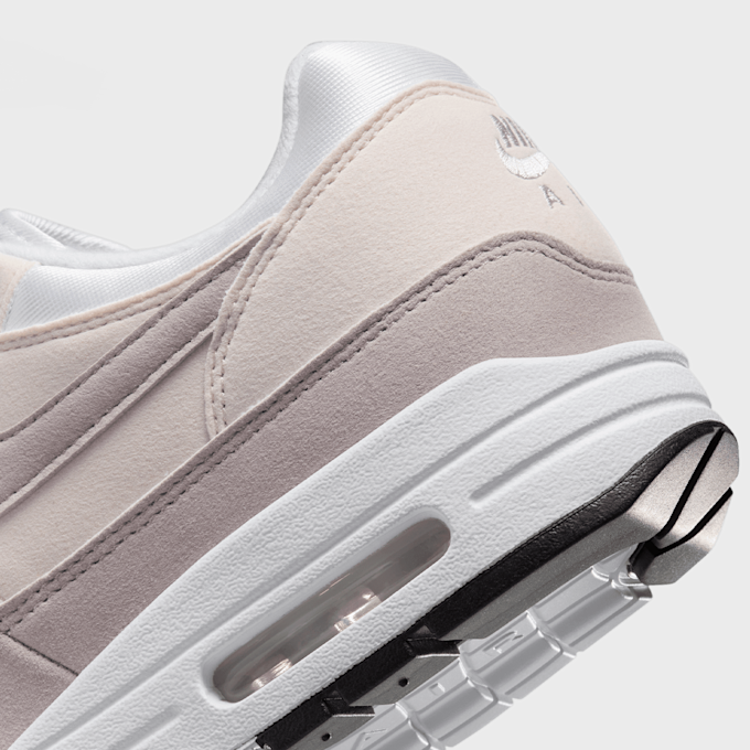 Nike Wmns Air Max 1 beż 31259 8