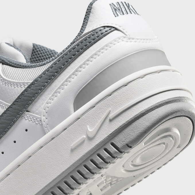 Nike WMNS Gamma Force blanco 31285 8