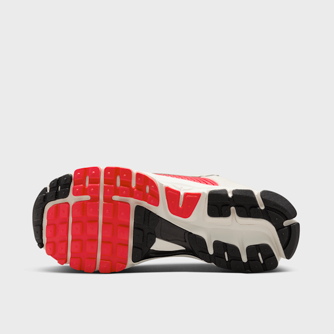 Nike Zoom Vomero 5 bege 31306 3