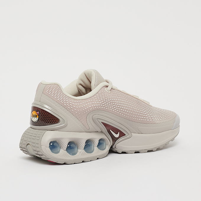 Nike WMNS Air Max Dn beige 31310 3