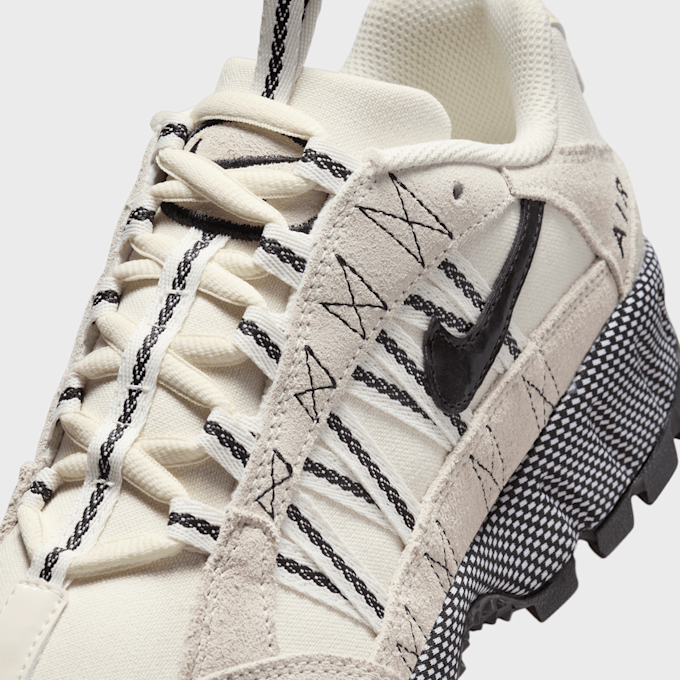 Nike   WMNS Air Humara beige 31312 7