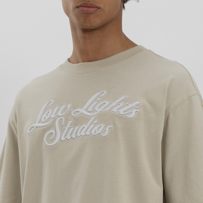 Low Lights Studios Shutter T-Shirt beż 32003 3