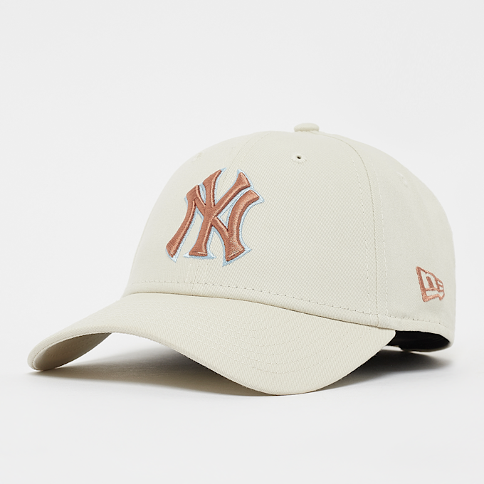 New Era 9Forty Patch MLB New York Yankees beż 32045 1