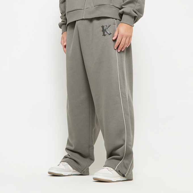 Karl Kani Oversized Sidestripe Sweatpants grijs 41377 1