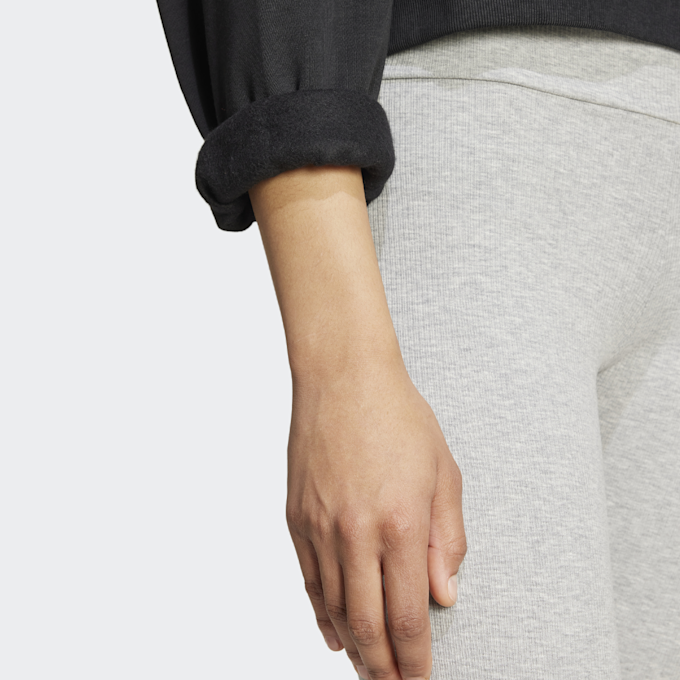 adidas Originals Essential Crew Fleece noir 32559 3