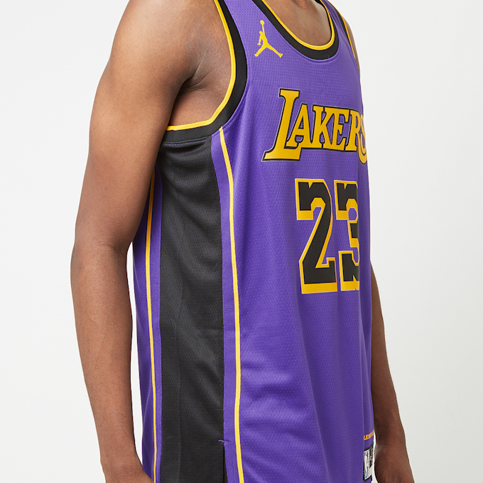 Jordan LeBron James Los Angeles Lakers Statement Edition Dri-FIT NBA Swingman Jersey ljubičasta 32656 4