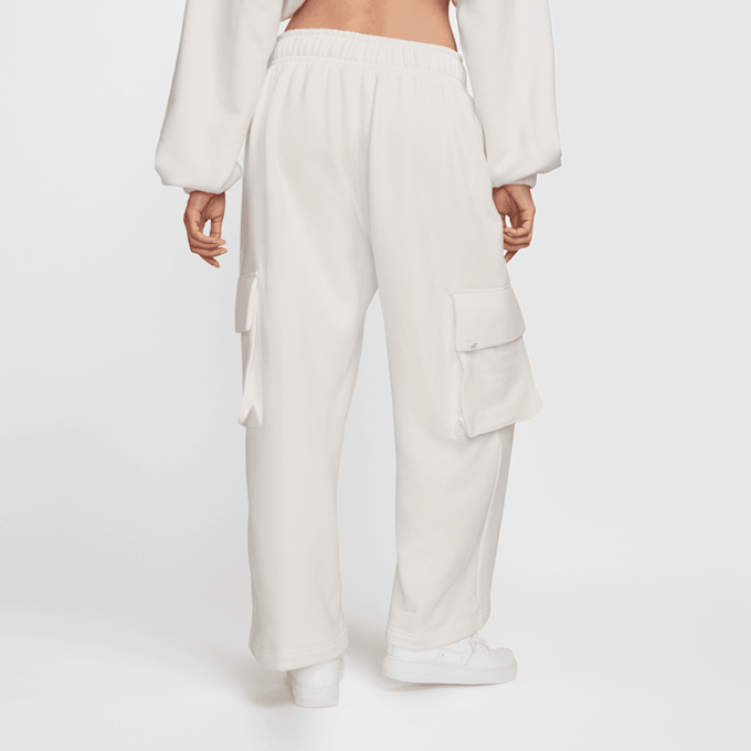 Nike   Sportswear Dance Oversized Fleece Pants beige 29475 2