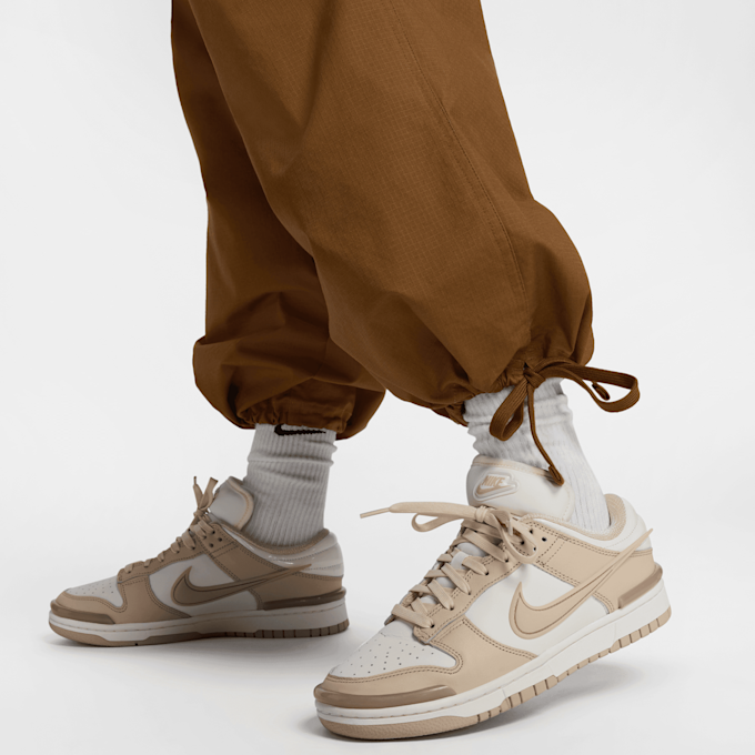 Nike Sportswear Dance Cargo Pants marrón 29476 6