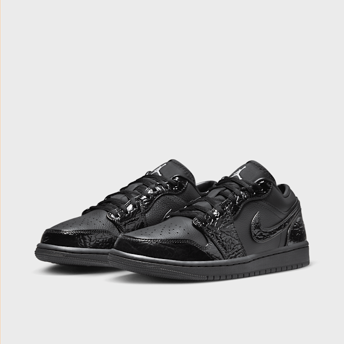 Jordan WMNS Air Jordan 1 Low SE nero 29583 4