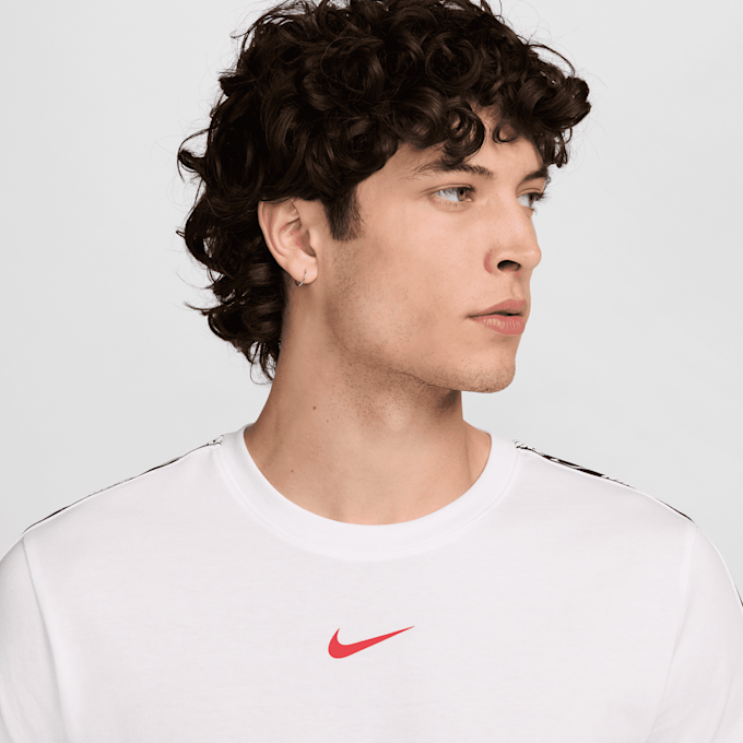 Nike Sportswear Repeat Tee bianco 29598 3