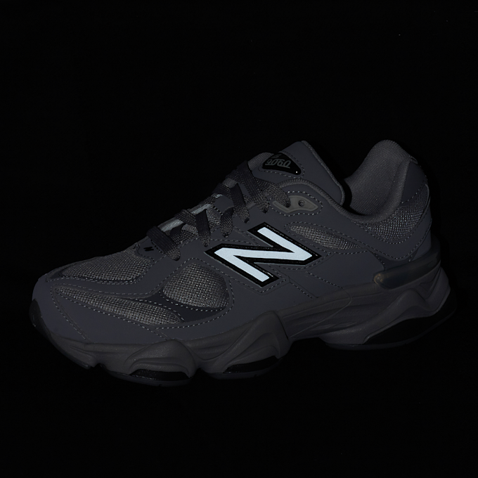 New Balance 9060 (GS) szary 29712 6