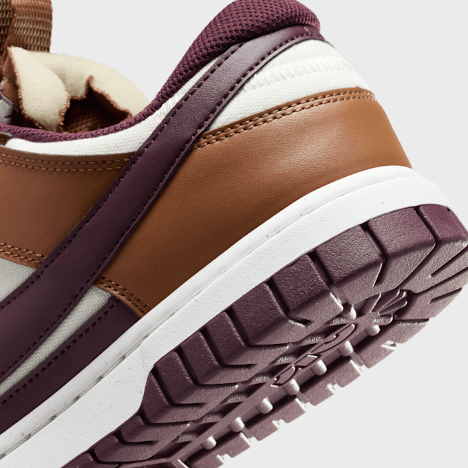 Nike Dunk Low Jumbo marrón 29776 7