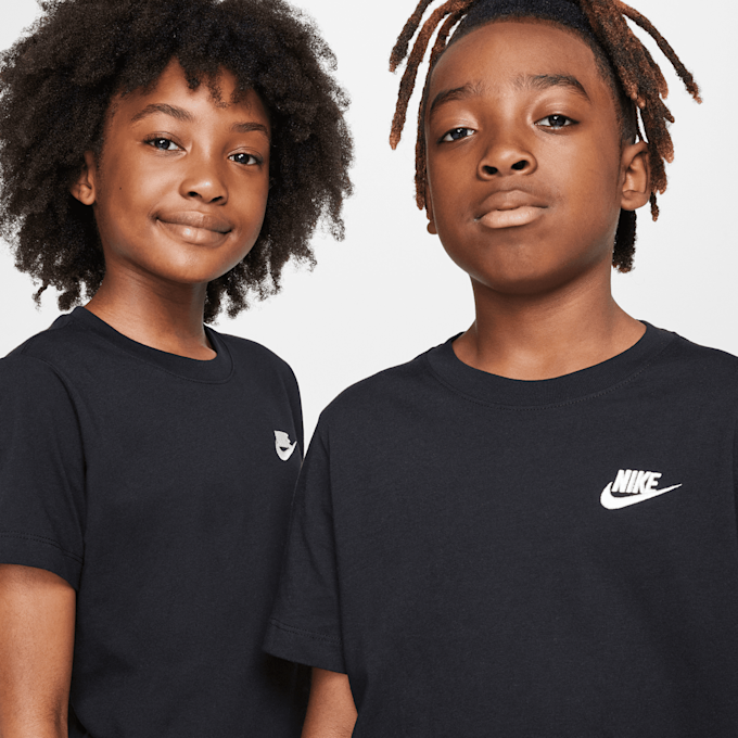 Nike   Sportswear Tee negro 29968 3