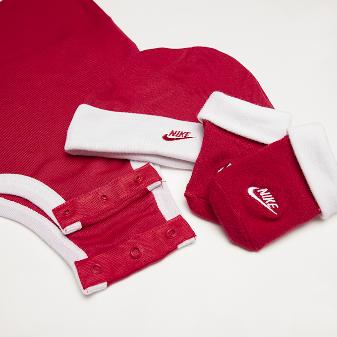 Nike   Hat/ Bodysuit/Bootie (3 Piece) rojo 32925 3