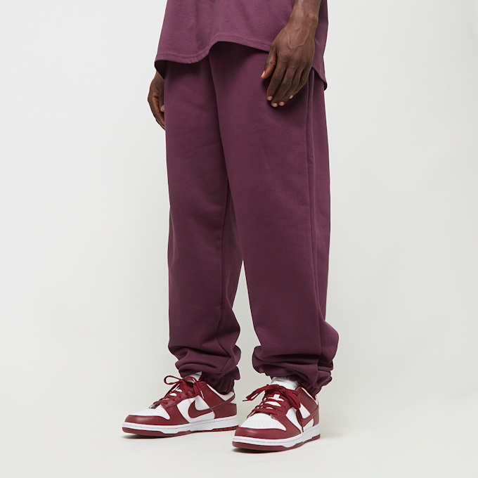 SNIPES Small Logo Essential Oversized Sweat Pants pourpre 32968 1