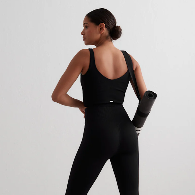 aim'n Ribbed Seamless Bra crna 33383 2