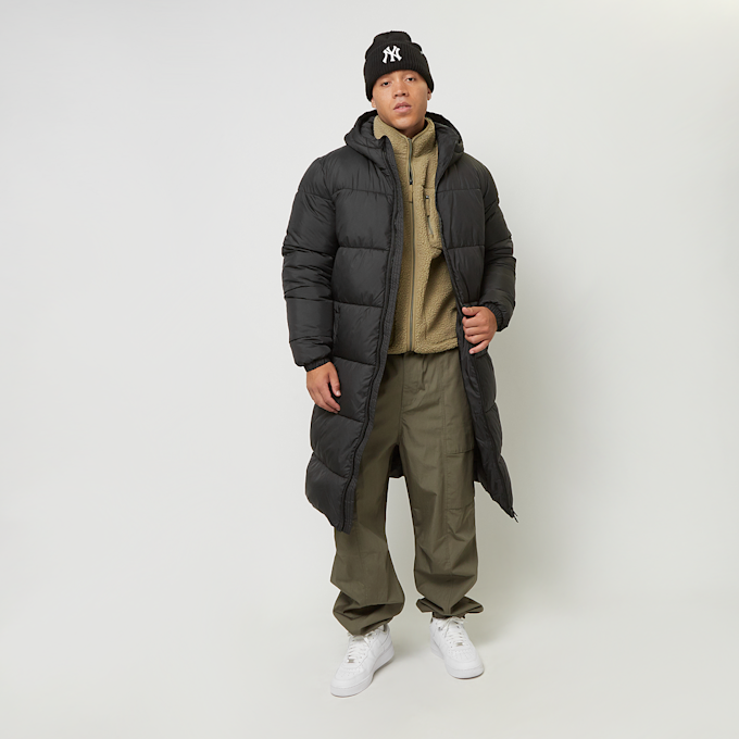 Urban Classics Mens Long Puffer Coat black crna 33458 4