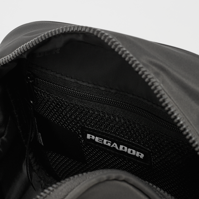Pegador Rubber Logo Patch Nylon Shoulder Strap Bag grijs 43999 4