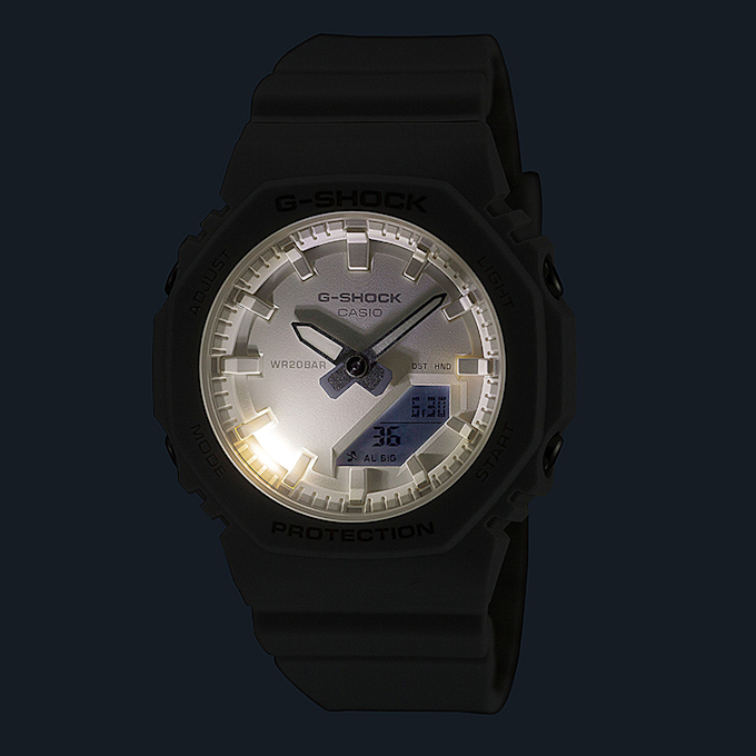 G-SHOCK GMA-P2100-7AER branco 44137 3