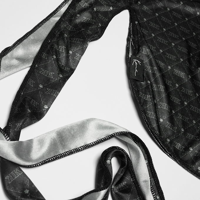 Karl Kani Monogram All Over Print Durag preto 45288 2
