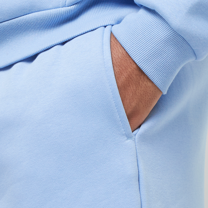 Urban Classics Fluffy Sweatpants powderblue niebieski 40687 3