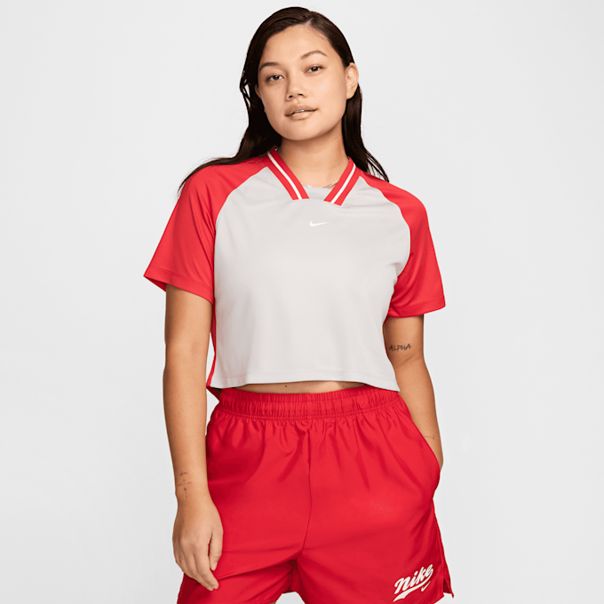 Nike W NSW TOP SS CRP FTB TRND lt iron ore/fire red rojo 45406 1