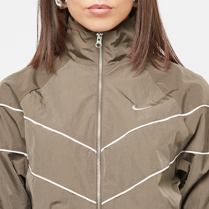 Nike Sportswear Woven Windrunner braun 45426 3