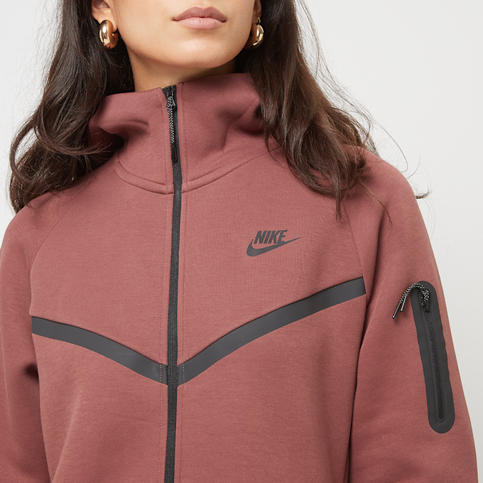 Nike Sportswear Tech Fleece Fullzip Windrunner czerwony 45666 3