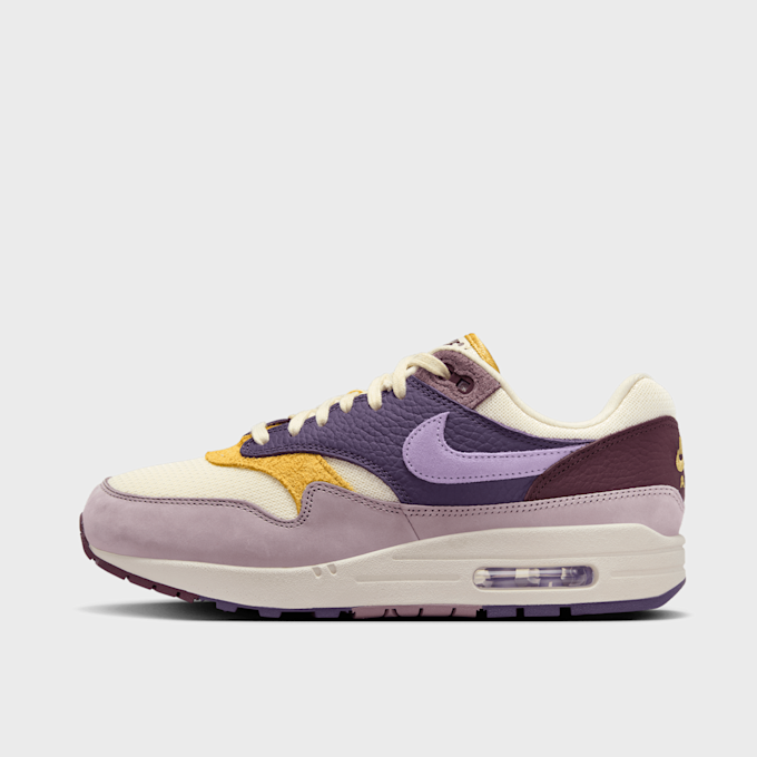 Nike WMNS Air Max 1 '87 višebojno 43453 1