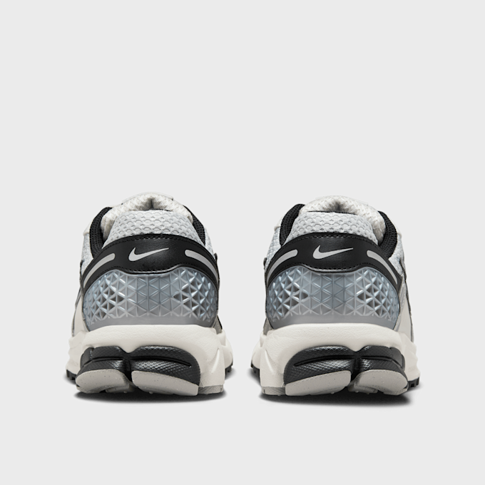 Nike WMNS Zoom Vomero 5 wielokolorowy 43583 5