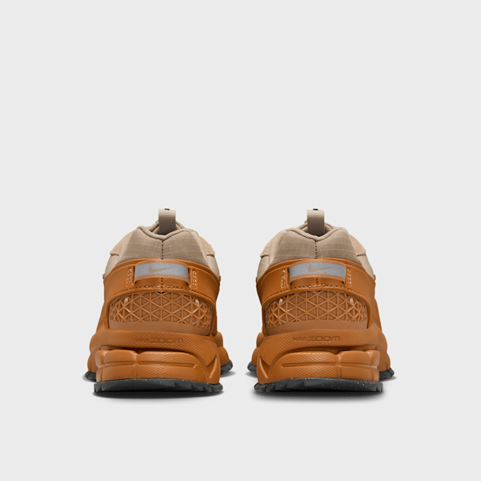 Nike WMNS Zoom Vomero marrón 43585 5