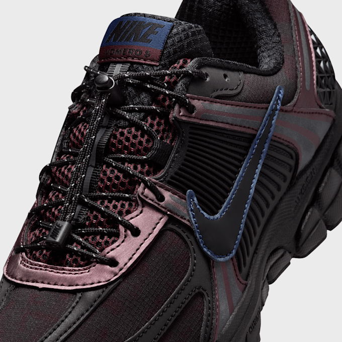 Nike WMNS Zoom Vomero 5 czarny 43586 7