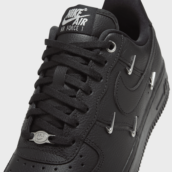 Nike WMNS Air Force 1 '07 LX preto 43555 7