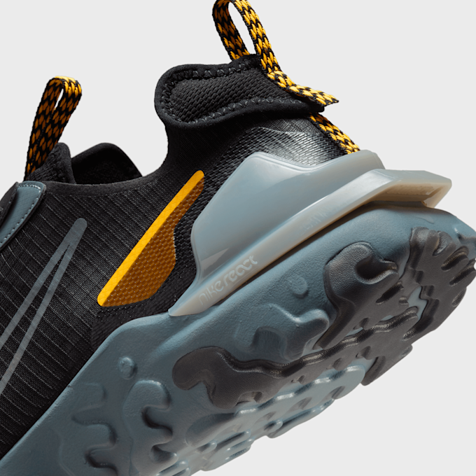 Nike React Vision czarny 37874 8