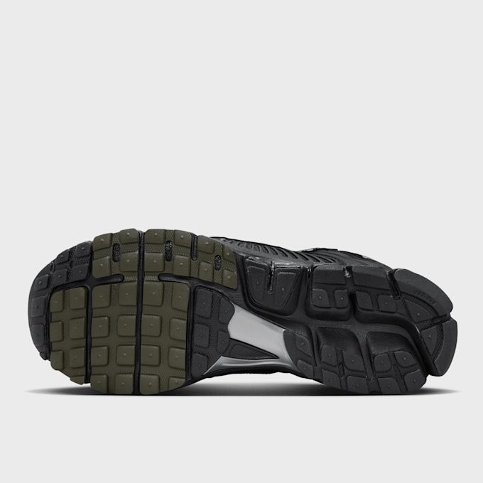 Nike Zoom Vomero 5 czarny 38895 3