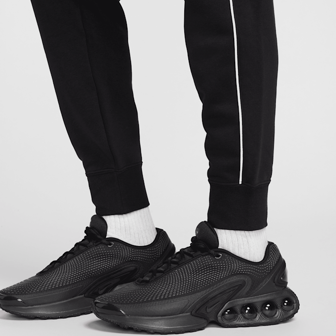 Nike Sportswear Swoosh Air Fleece Cargo Pants schwarz 40310 6