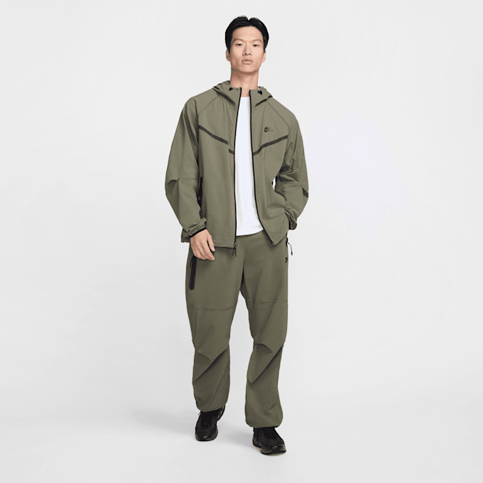 Nike Tech Woven Windrunner Full Zip Jacket vert 40312 8