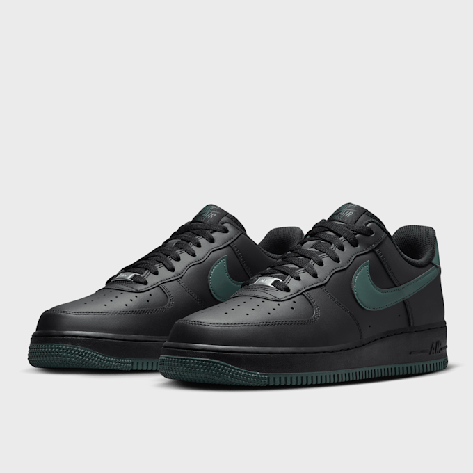 Nike   Air Force 1'07 nero 40053 4